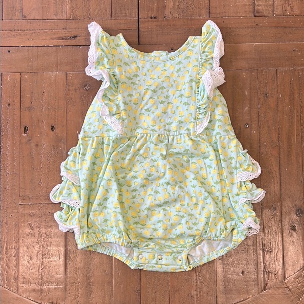 Serendipity floral ruffled bubble romper